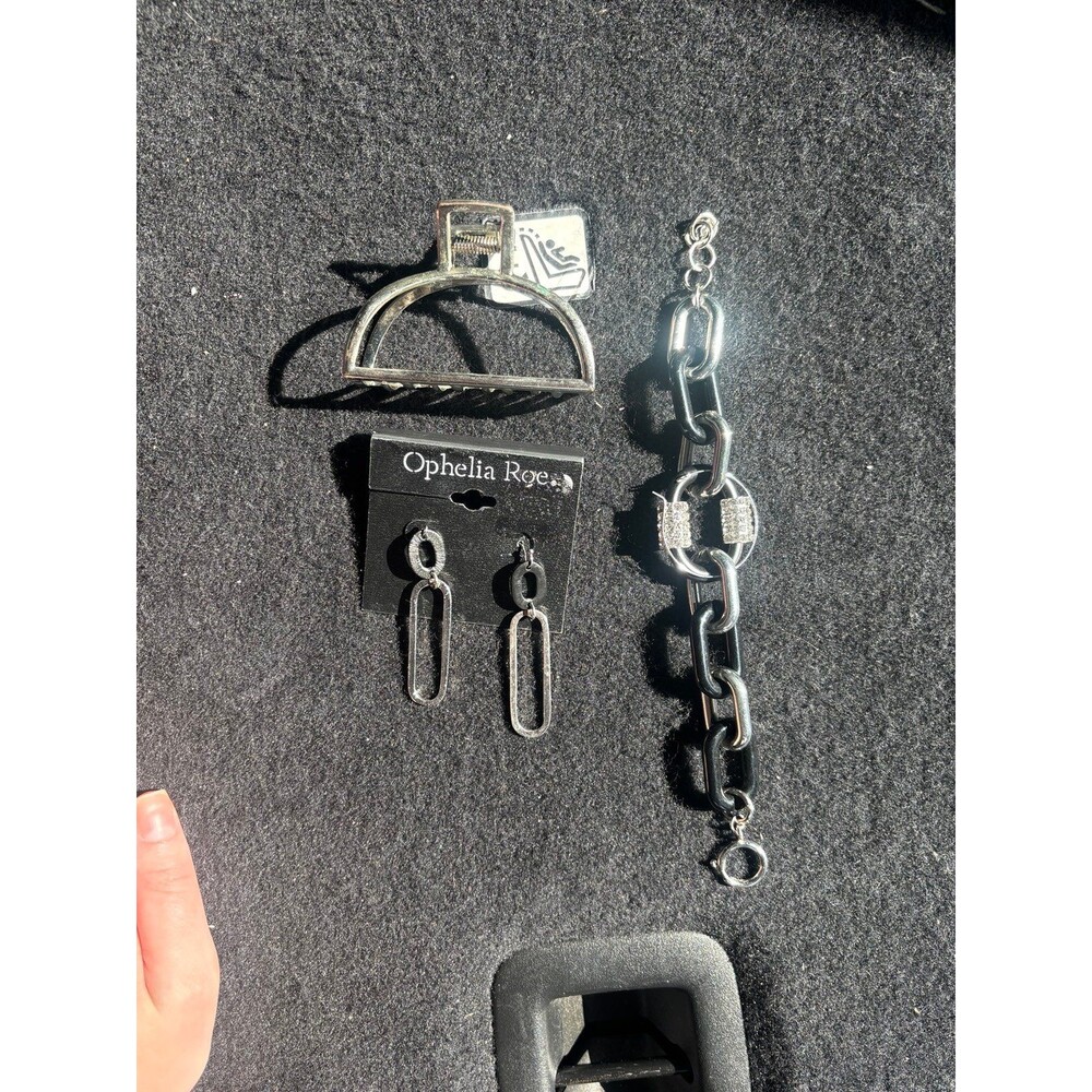 Bracelet, Earrings, and Claw Clip Set